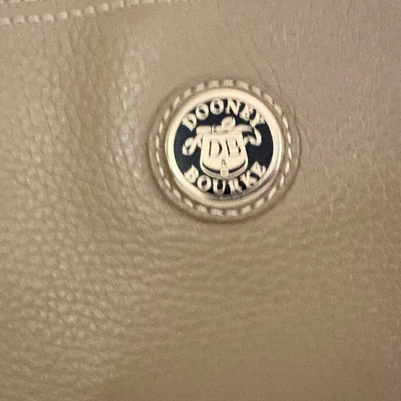 Vintage 80’s Dooney & Bourke SOFT Pebbled Leather Large Satchel Taupe Classic - Picture 2 of 15